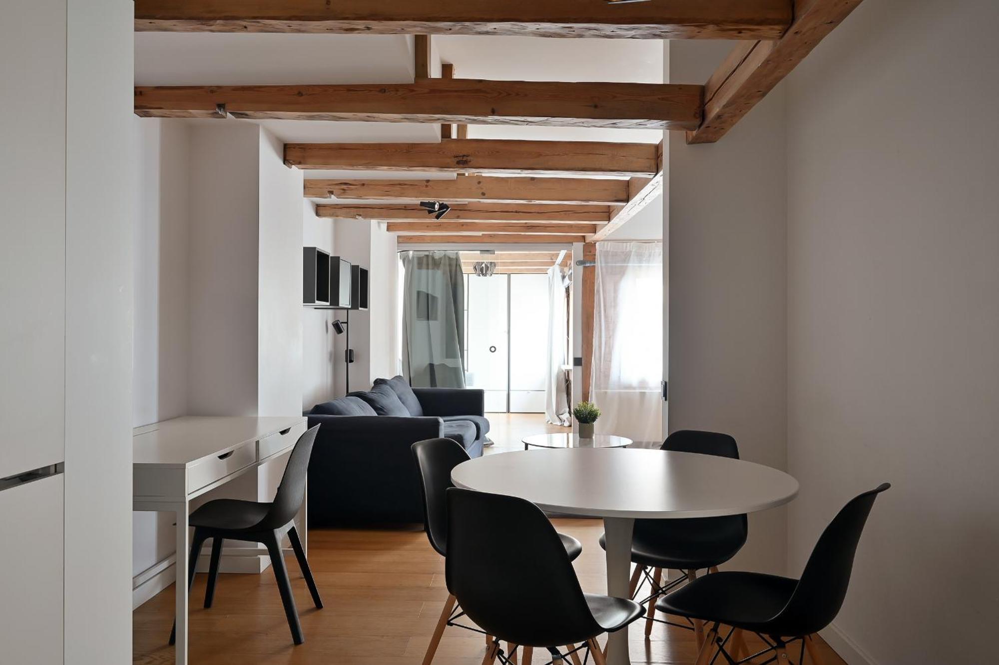 Modern & 2bdrm Íbúð Riga